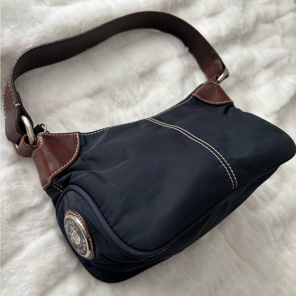 Vintage Dooney & Bourke Wayfarer Black Small Zip Top